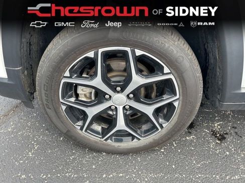 Used 2024 Jeep Compass Limited w/ Sun and Sound Group AWD/4WD image 17