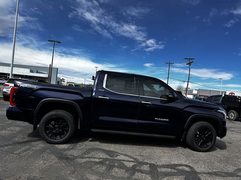 Used 2022 Toyota Tundra Limited w/ TRD Off-Road Package image 6