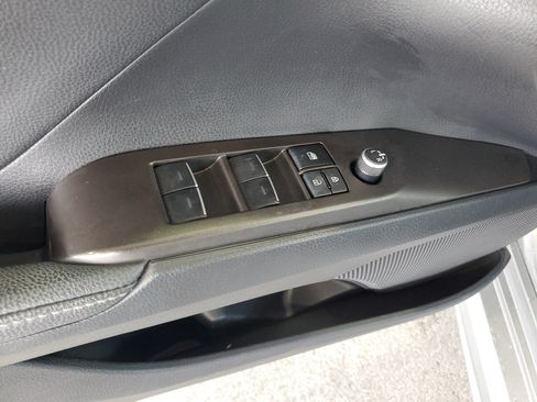 Used 2023 Toyota Camry XSE FWD image 16