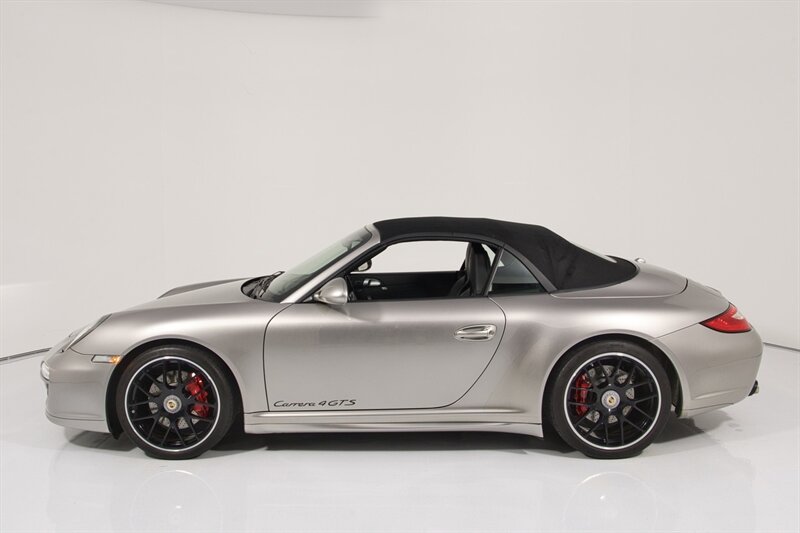 Used 2012 Porsche 911 Carrera 4 GTS AWD/4WD image 5