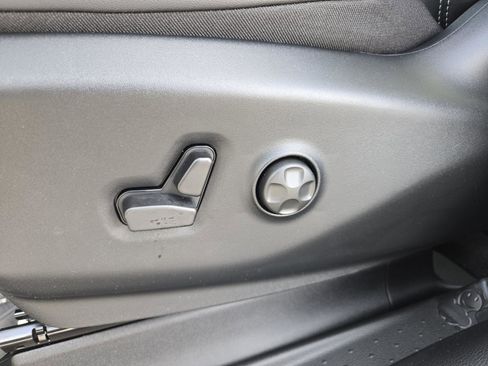 New 2026 Chrysler Pacifica Select image 26