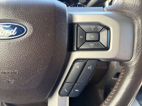 Used 2019 Ford F250 King Ranch w/ King Ranch Ultimate Package AWD/4WD image 19