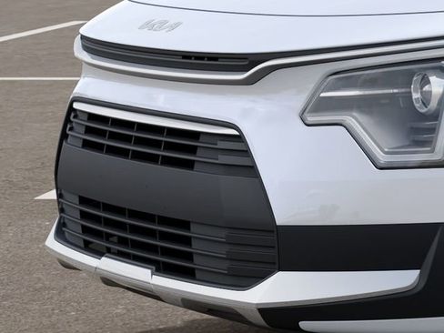 New 2026 Kia Niro LX FWD image 12