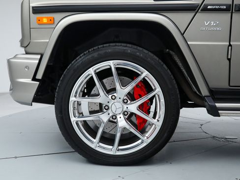 Used 2017 Mercedes-Benz G 65 AMG 4MATIC image 41