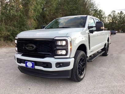 New 2026 Ford F250 Lariat w/ Black Appearance Package