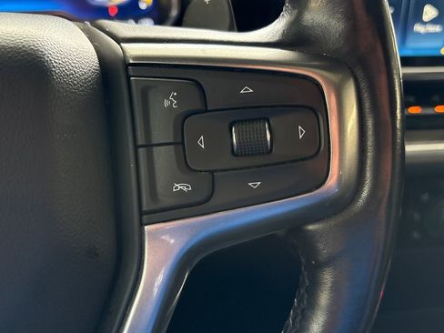Used 2022 Chevrolet Silverado 1500 LTZ w/ LTZ Premium Package AWD/4WD image 39