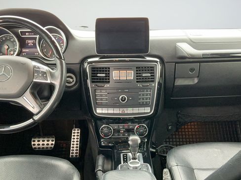 Used 2017 Mercedes-Benz G 550 image 8