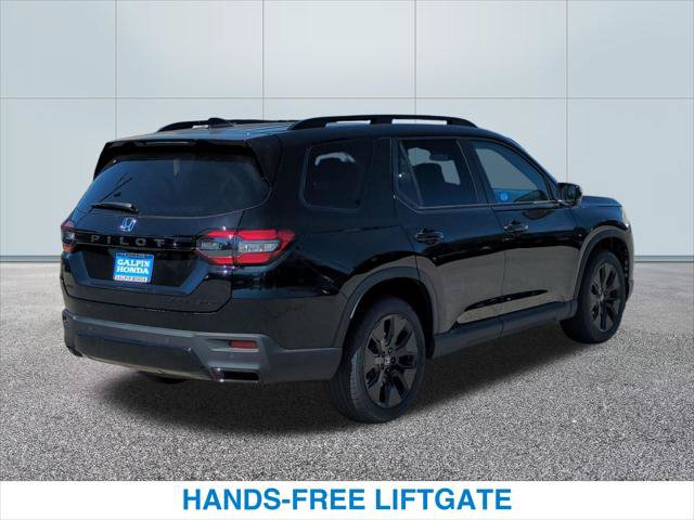 New 2026 Honda Pilot Black Edition image 7