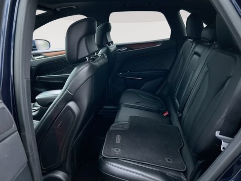 Used 2017 Lincoln MKC Reserve AWD/4WD image 27