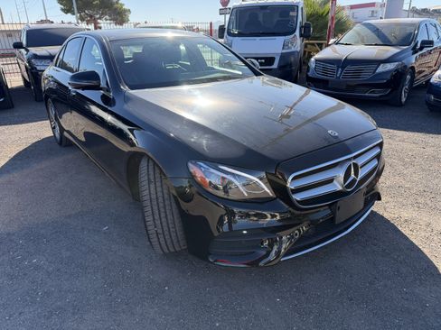 Used 2020 Mercedes-Benz E 350 Sedan image 3