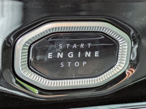 New 2026 Jeep Grand Cherokee Altitude RWD image 30