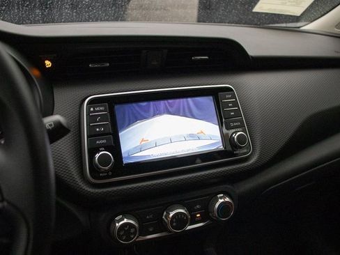 New 2025 Nissan Kicks Play S image 34