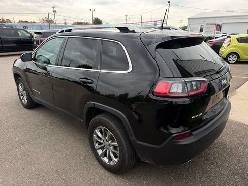 Used 2021 Jeep Cherokee Latitude Lux AWD/4WD image 9