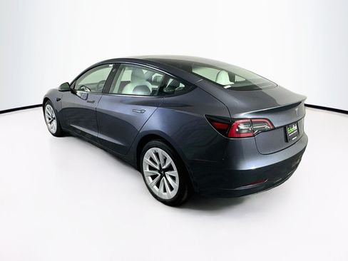 Used 2023 Tesla Model 3 Standard Range RWD image 5