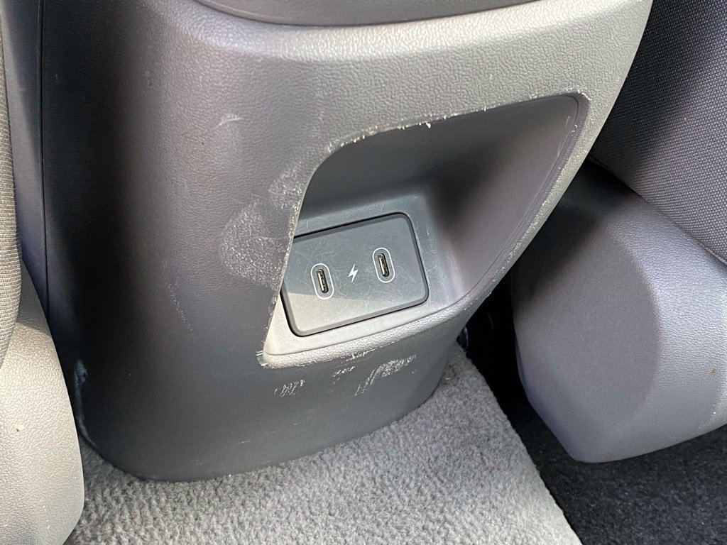 Used 2024 Hyundai Elantra SEL FWD image 29