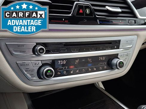 Used 2016 BMW 750i xDrive image 19