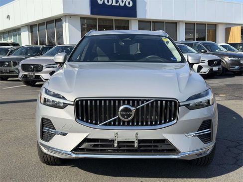 Used 2023 Volvo XC60 B5 Plus w/ Protection Package Premier image 24