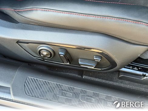 Used 2025 Dodge Charger R/T Scat Pack w/ Track Pack image 31