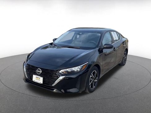Used 2025 Nissan Sentra SV FWD image 7