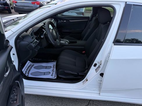 Used 2017 Honda Civic EX image 8