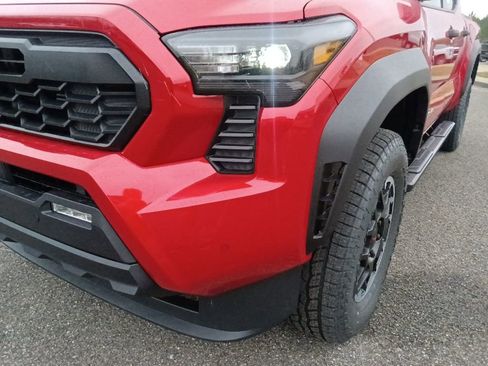 New 2026 Toyota Tacoma TRD Off-Road image 9