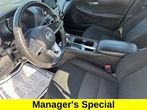 Used 2022 Nissan Sentra SV image 11