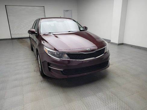 Used 2018 Kia Optima LX FWD image 14