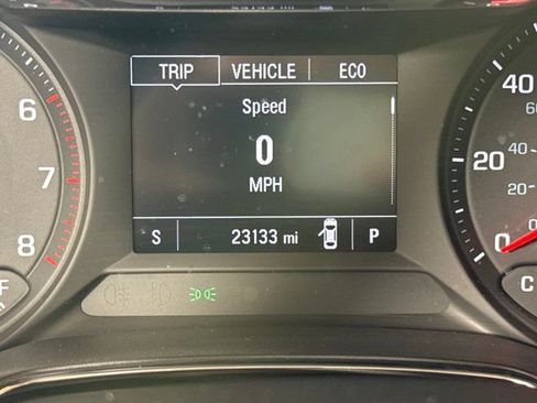 Used 2023 Chevrolet TrailBlazer LT FWD image 19