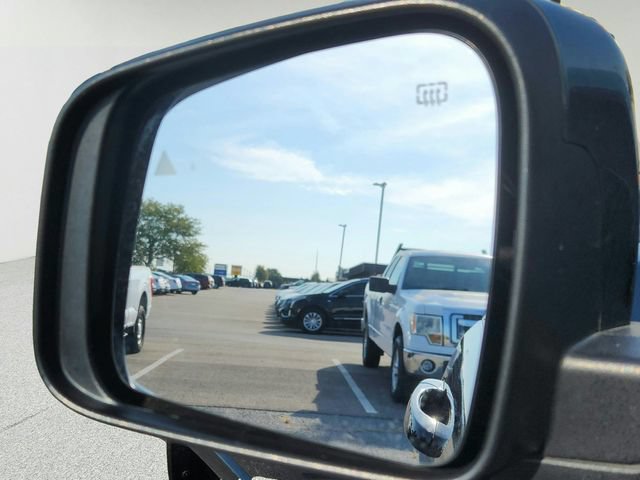 Used 2019 Jeep Grand Cherokee Altitude AWD/4WD image 10