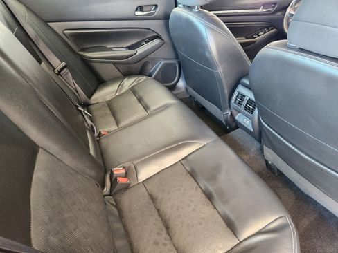 Used 2023 Nissan Altima 2.5 SL FWD image 33