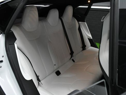 Used 2017 Tesla Model S 100D image 36