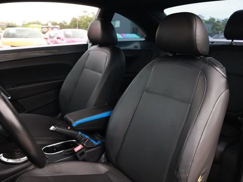 Used 2012 Volkswagen Beetle 2.5 FWD image 9