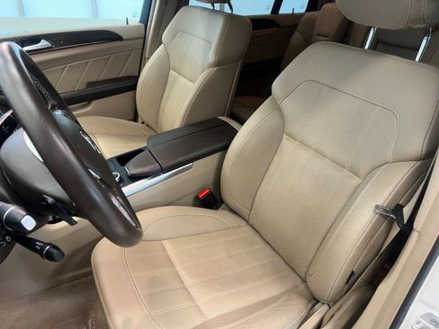 Used 2015 Mercedes-Benz GL 450 4MATIC image 10