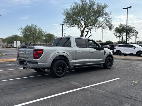 Used 2024 Ford F150 XLT w/ XLT Black Appearance Package RWD image 3