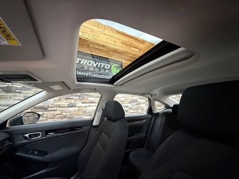 Used 2024 Honda Civic EX image 28