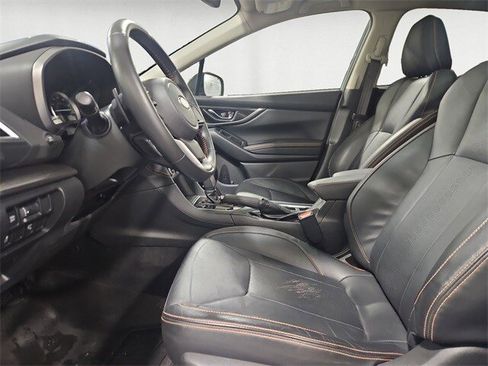 Used 2019 Subaru Crosstrek 2.0i Limited w/ Moonroof Package w/Navigation image 9