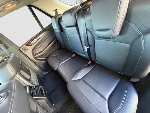 Used 2014 Mercedes-Benz ML 350 4MATIC image 13