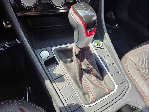 Used 2024 Volkswagen Jetta GLI Autobahn FWD image 22