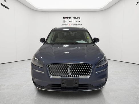 Used 2022 Lincoln Corsair FWD w/ Equipment Group 101A image 8