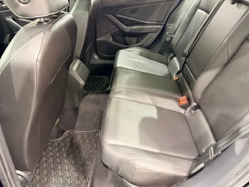 Used 2019 Volkswagen Jetta SE FWD image 39