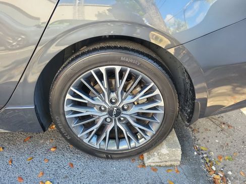 Certified 2024 Kia Forte GT-Line w/ GT-Line Premium Package FWD image 9