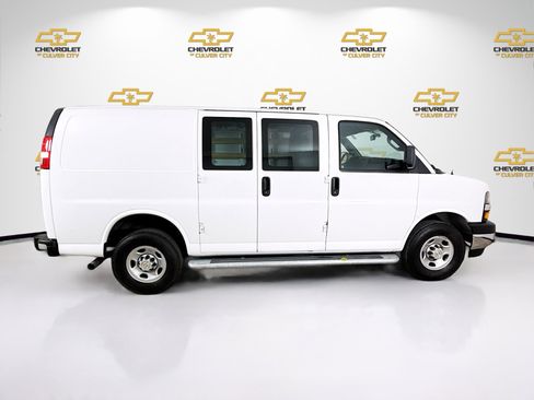 Used 2024 Chevrolet Express 2500 w/ Driver Convenience Package image 8