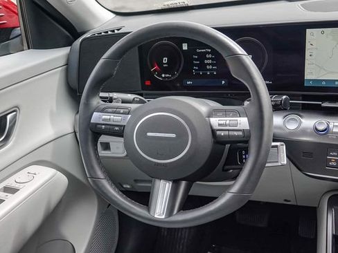 Certified 2025 Hyundai Kona Limited FWD image 15