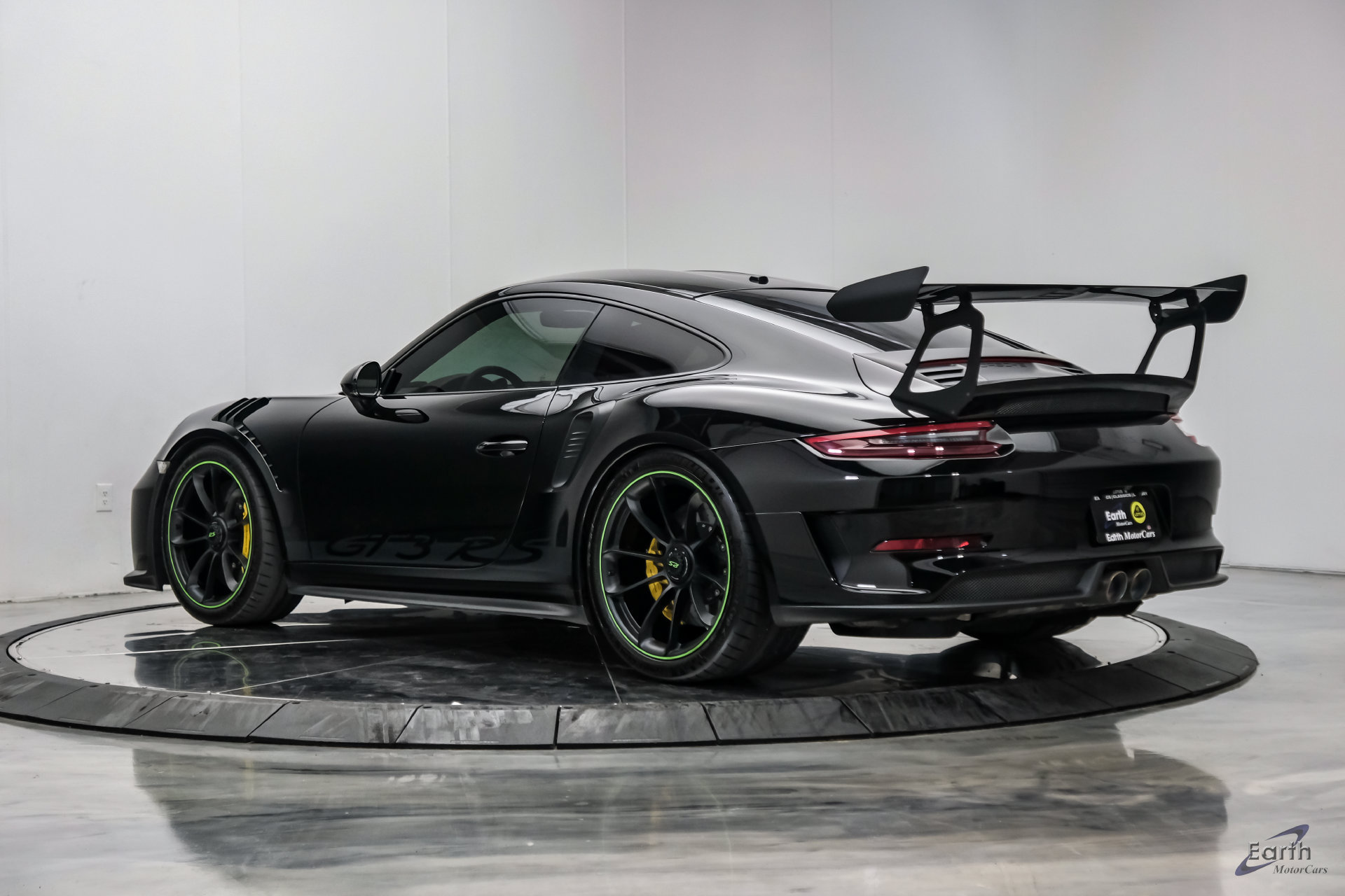 Used 2019 Porsche 911 GT3 RS RWD image 11