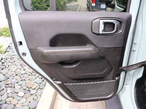 Used 2024 Jeep Wrangler Unlimited Sahara w/ Safety Group AWD/4WD image 12