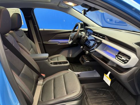 New 2027 Chevrolet Bolt RS w/ Technology Package FWD image 24