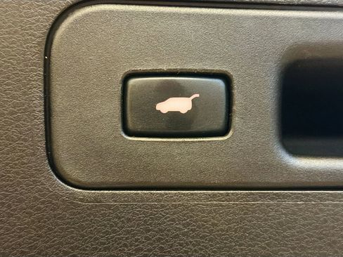 Used 2018 Acura MDX SH-AWD w/ Advance Package image 32