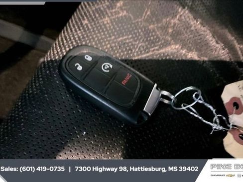 Used 2015 RAM 1500 Sport w/ Convenience Group image 8