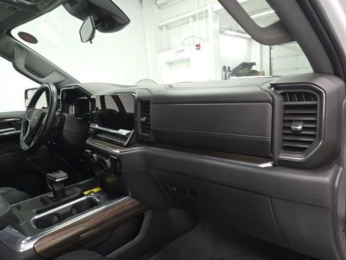 Certified 2023 Chevrolet Silverado 1500 LT Trail Boss image 30