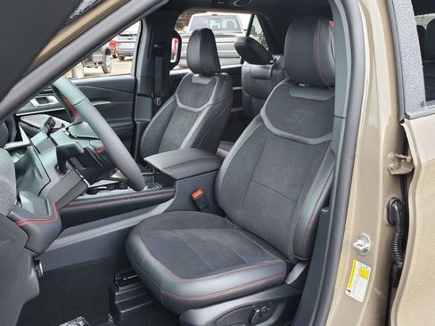 New 2026 Ford Explorer ST w/ Sun And Sound Package AWD/4WD image 9